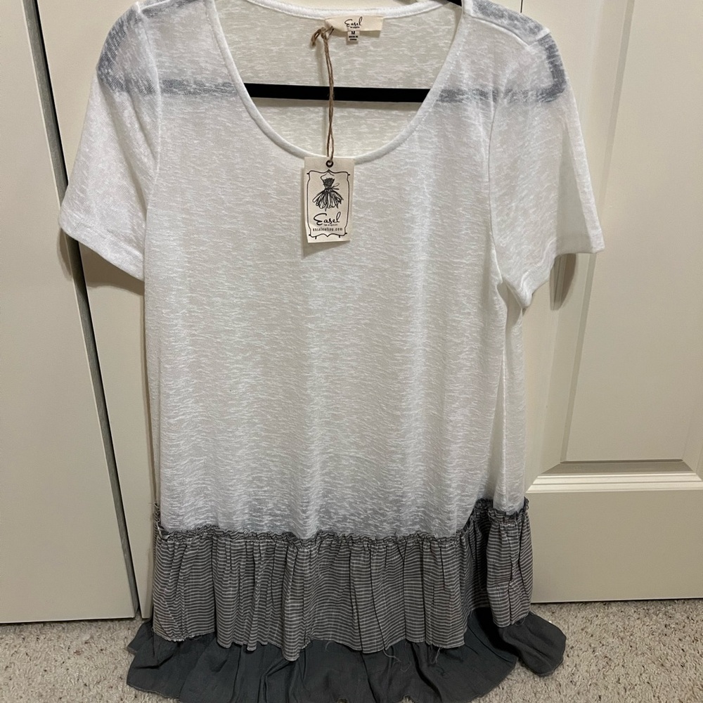 White Short-Sleeve Top with Gray Ruffles